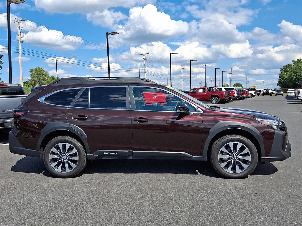 2023 Subaru Outback Limited photo 7