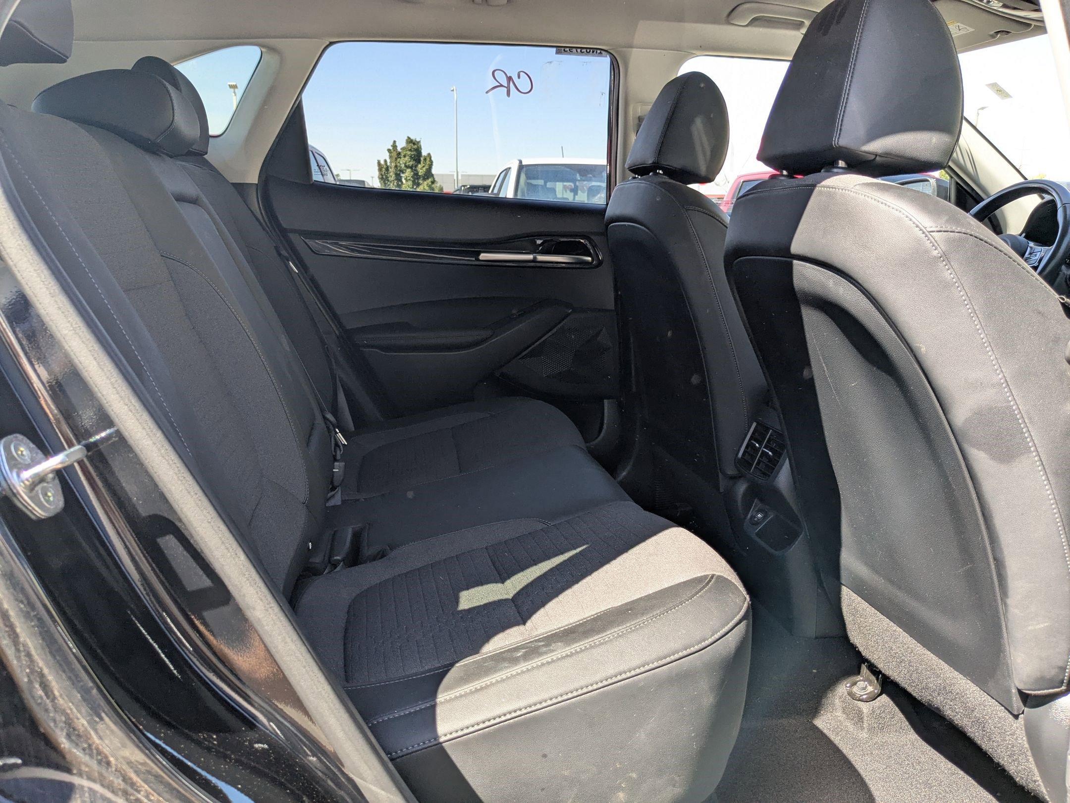2023 Kia Seltos Nightfall Edition photo 24