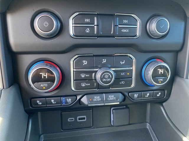 2024 Chevrolet Tahoe Premier photo 28