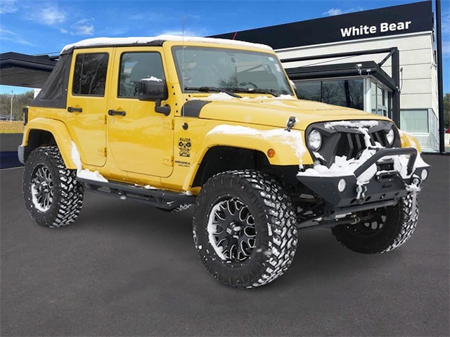 2015 Jeep Wrangler Unlimited Altitude's photo