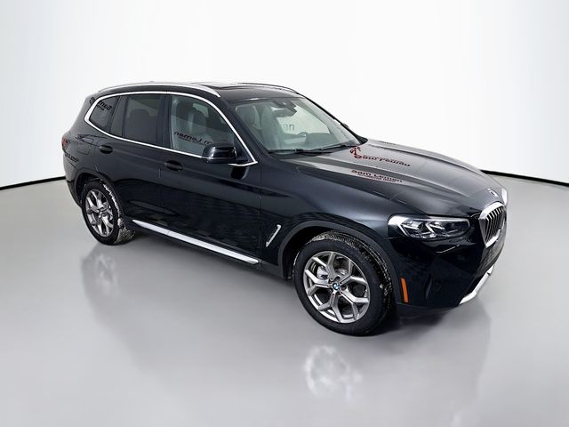 2023 BMW X3 30i's photo