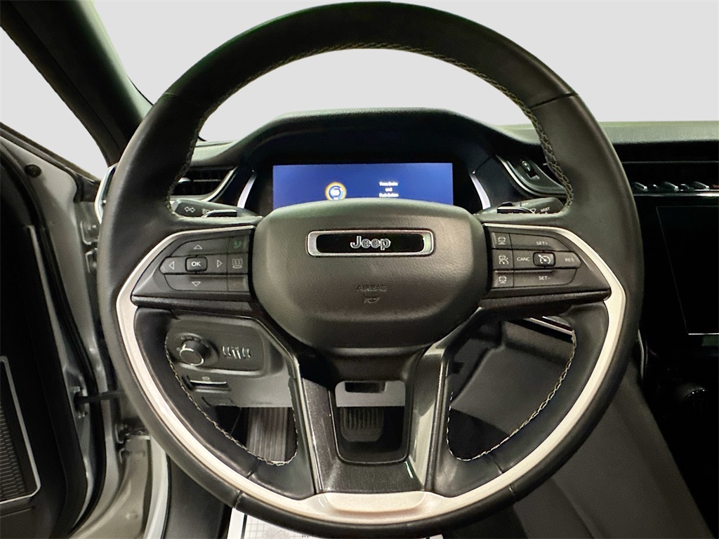 2021 Jeep Grand Cherokee Altitude photo 35