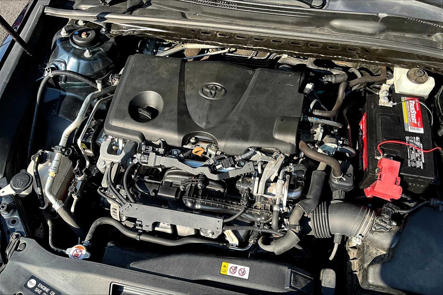 2019 Toyota Camry SE photo 29