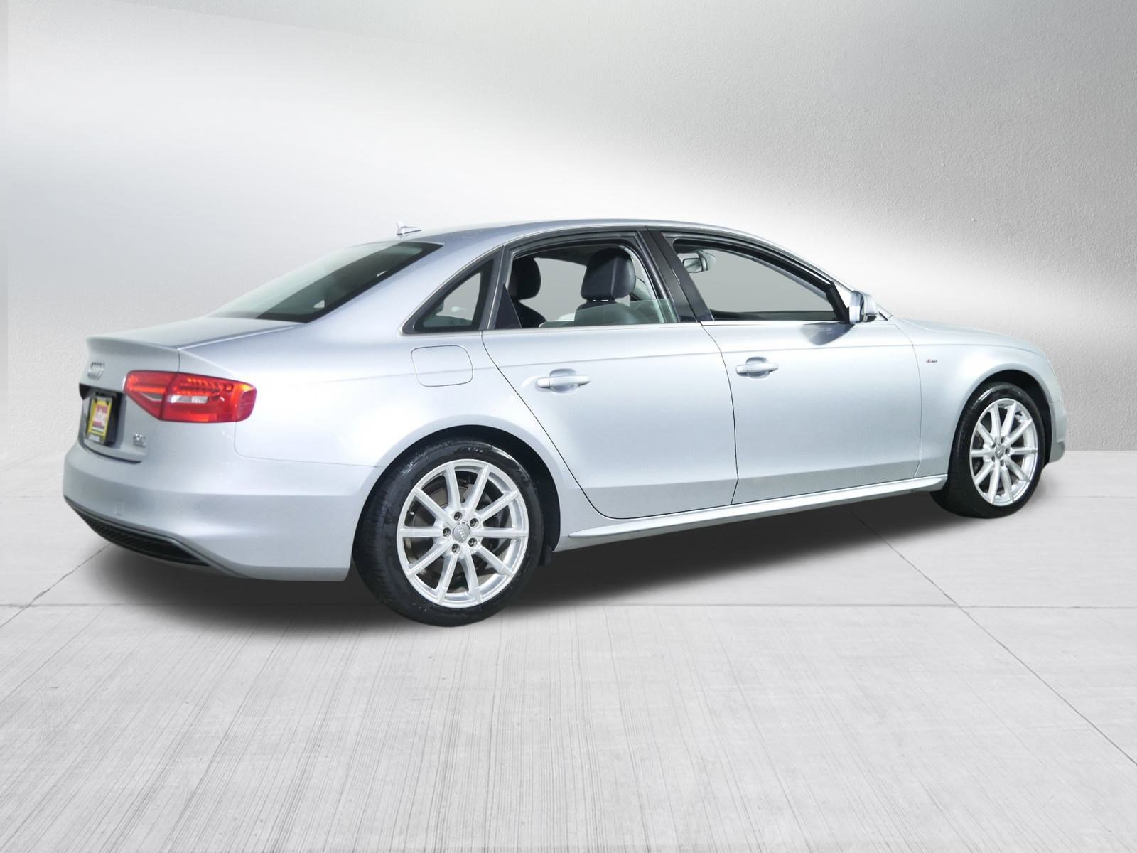 2015 Audi A4 Quattro Premium photo 3