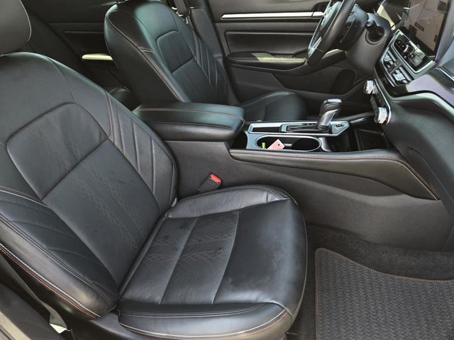 2024 Nissan Altima 2.5 SR photo 26