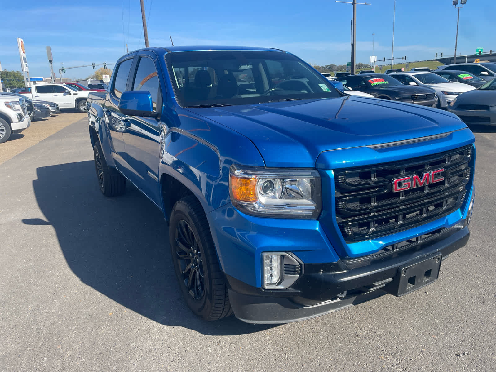 2022 GMC Canyon Elevation's photo