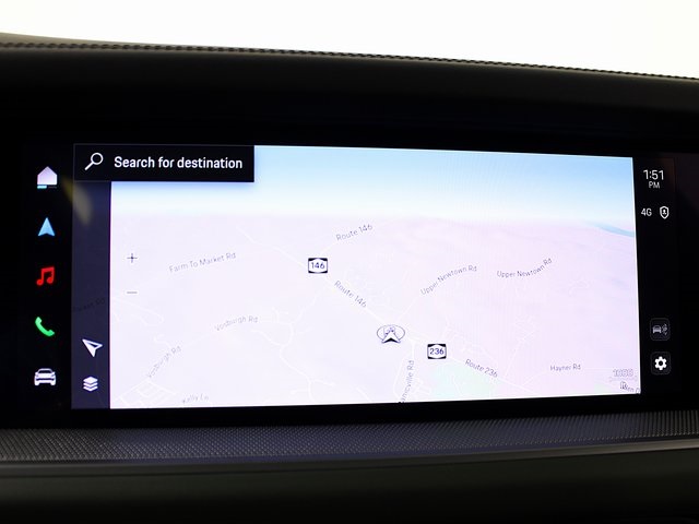 2025 Porsche Cayenne S photo 15