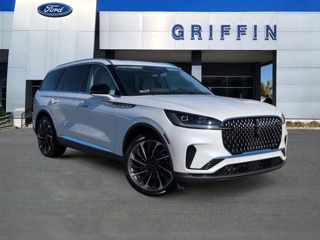 2026 Lincoln Aviator Reserve's photo
