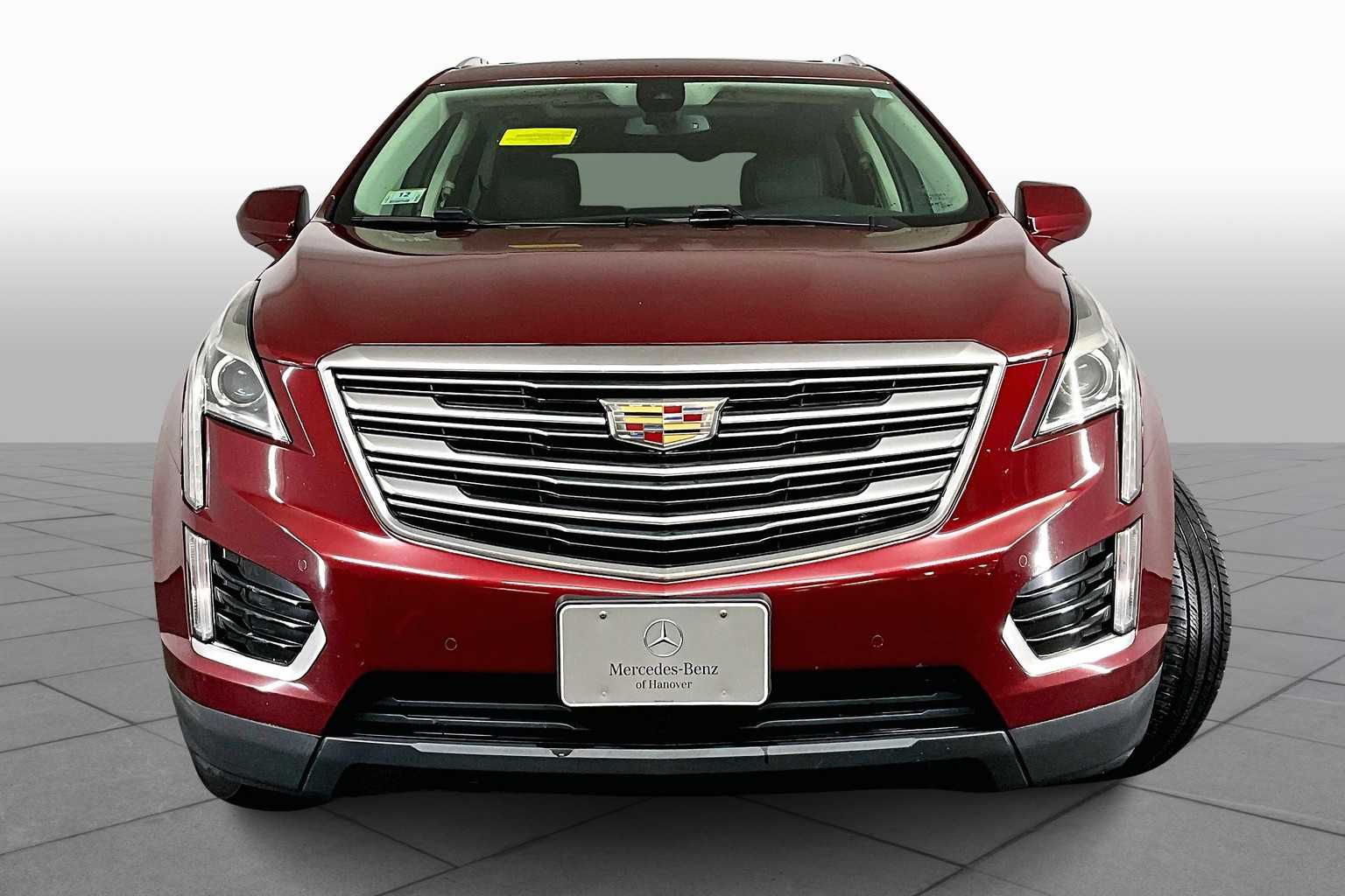 2017 Cadillac XT5 Luxury photo 3