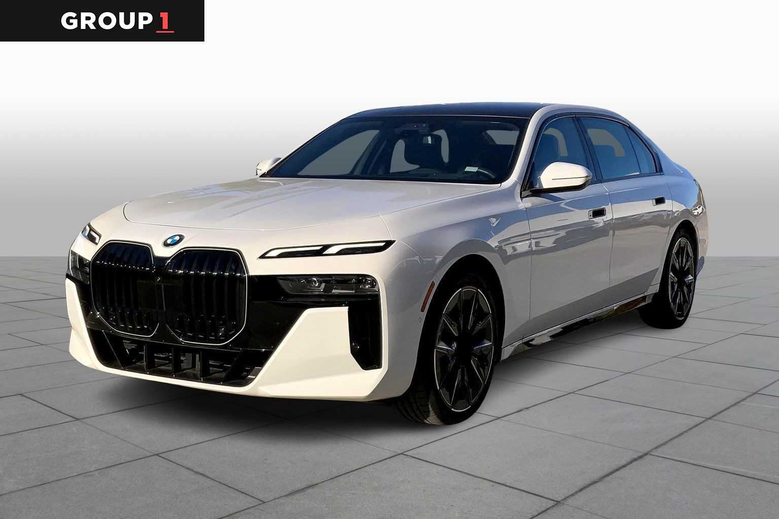 2025 BMW 7 Series 760i's photo