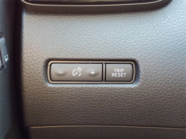 2019 Nissan Rogue SL photo 32