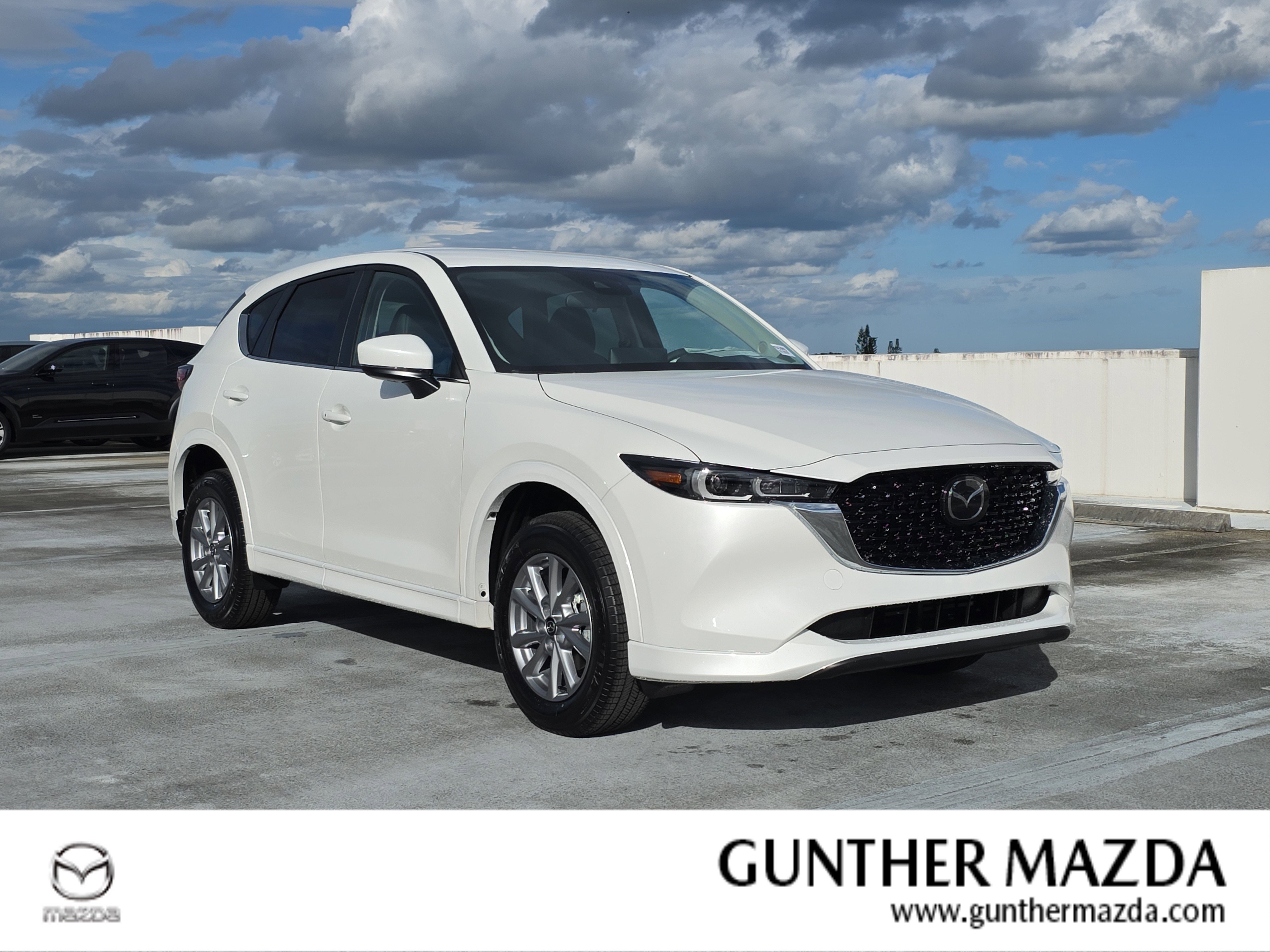 2025 Mazda CX-5 S Select Package's photo