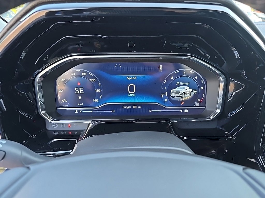 2025 Chevrolet Silverado 1500 RST photo 10