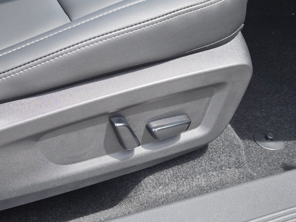2025 Nissan Murano SV photo 4