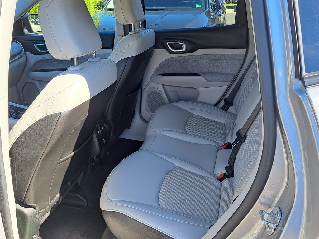 2022 Jeep Compass Latitude photo 21