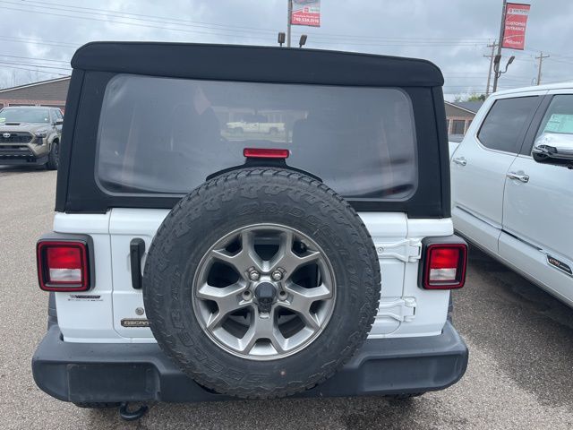 2020 Jeep Wrangler Unlimited Freedom photo 4