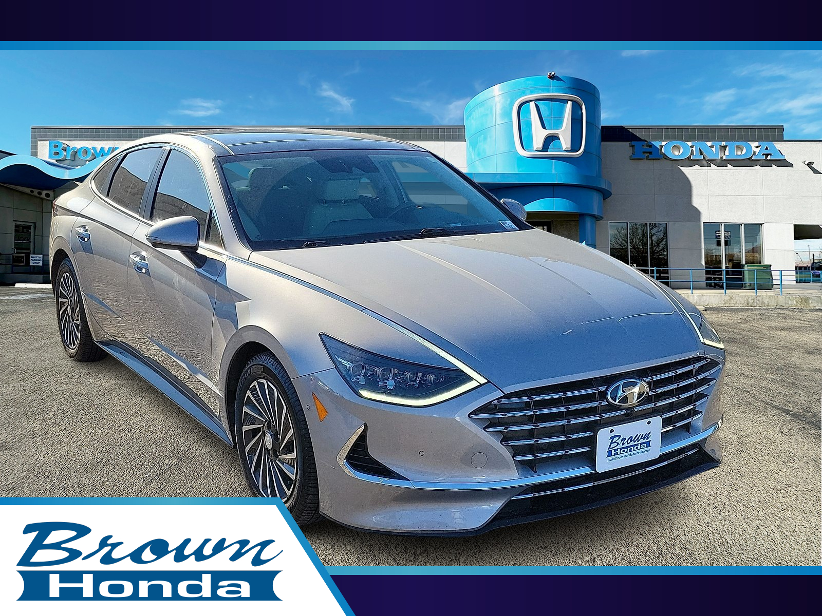 2023 Hyundai Sonata Hybrid Limited's photo