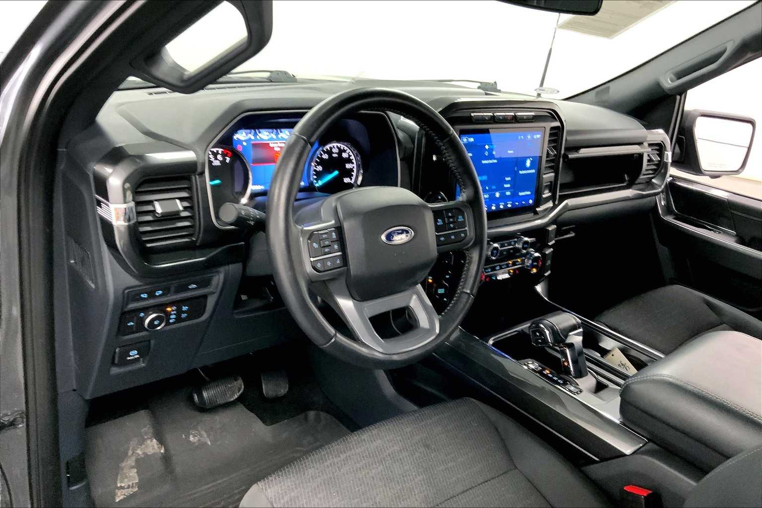 2022 Ford F-150 XLT photo 15