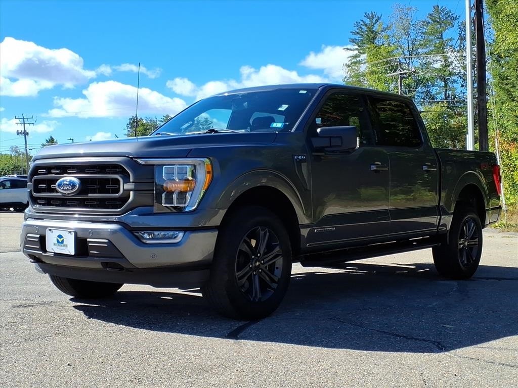 2023 Ford F-150 XLT photo 25