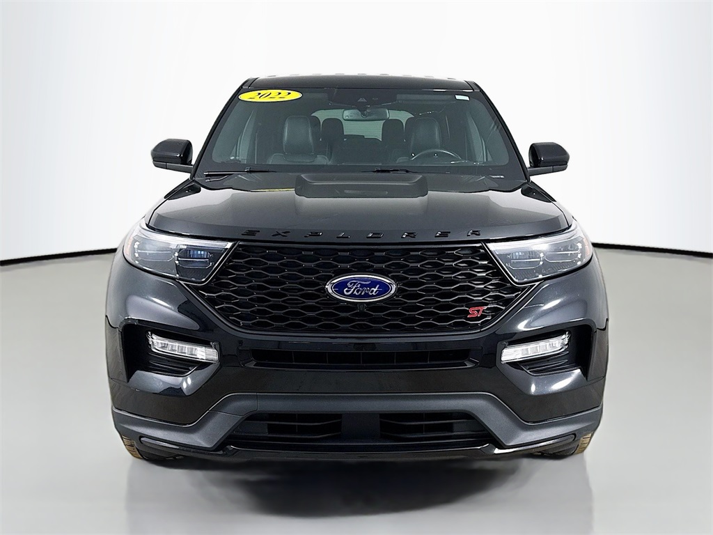 2022 Ford Explorer ST photo 6