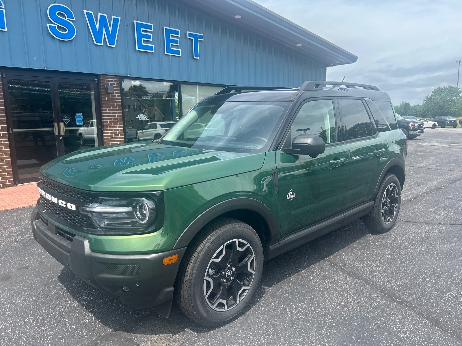 2025 Ford Bronco Sport Outer Banks's photo