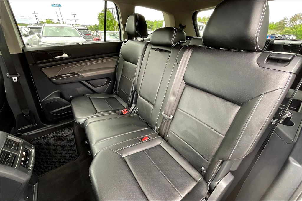 2022 Volkswagen Atlas V6 SE Technology photo 14