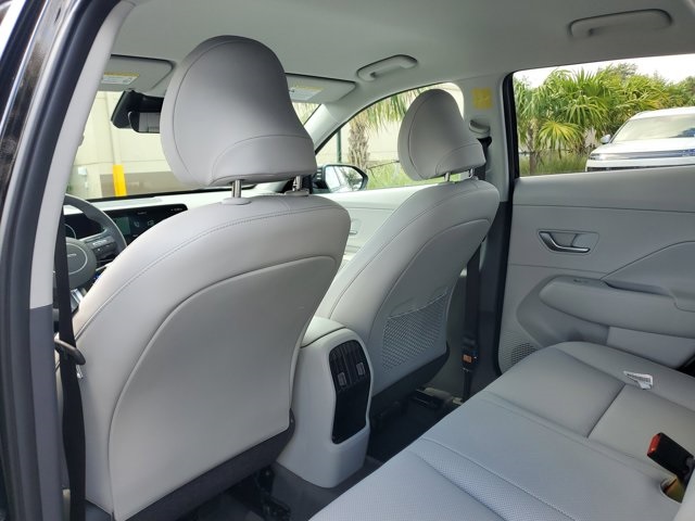 2026 Hyundai Kona SEL photo 8