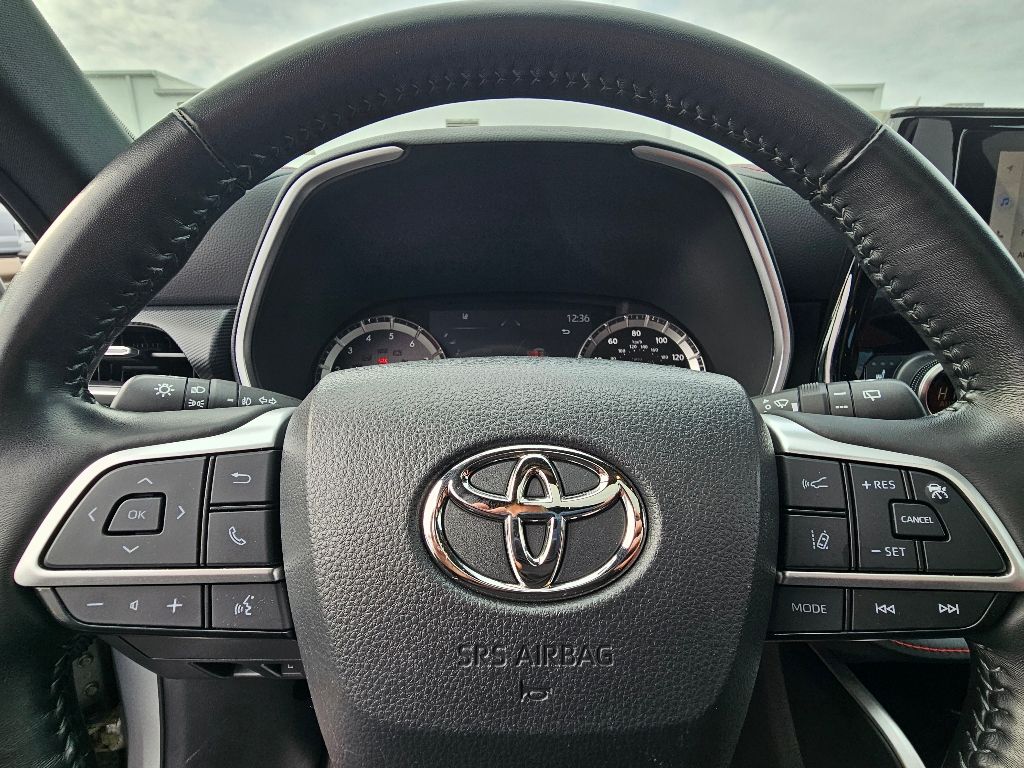 2023 TOYOTA HIGHLANDER - Image 23