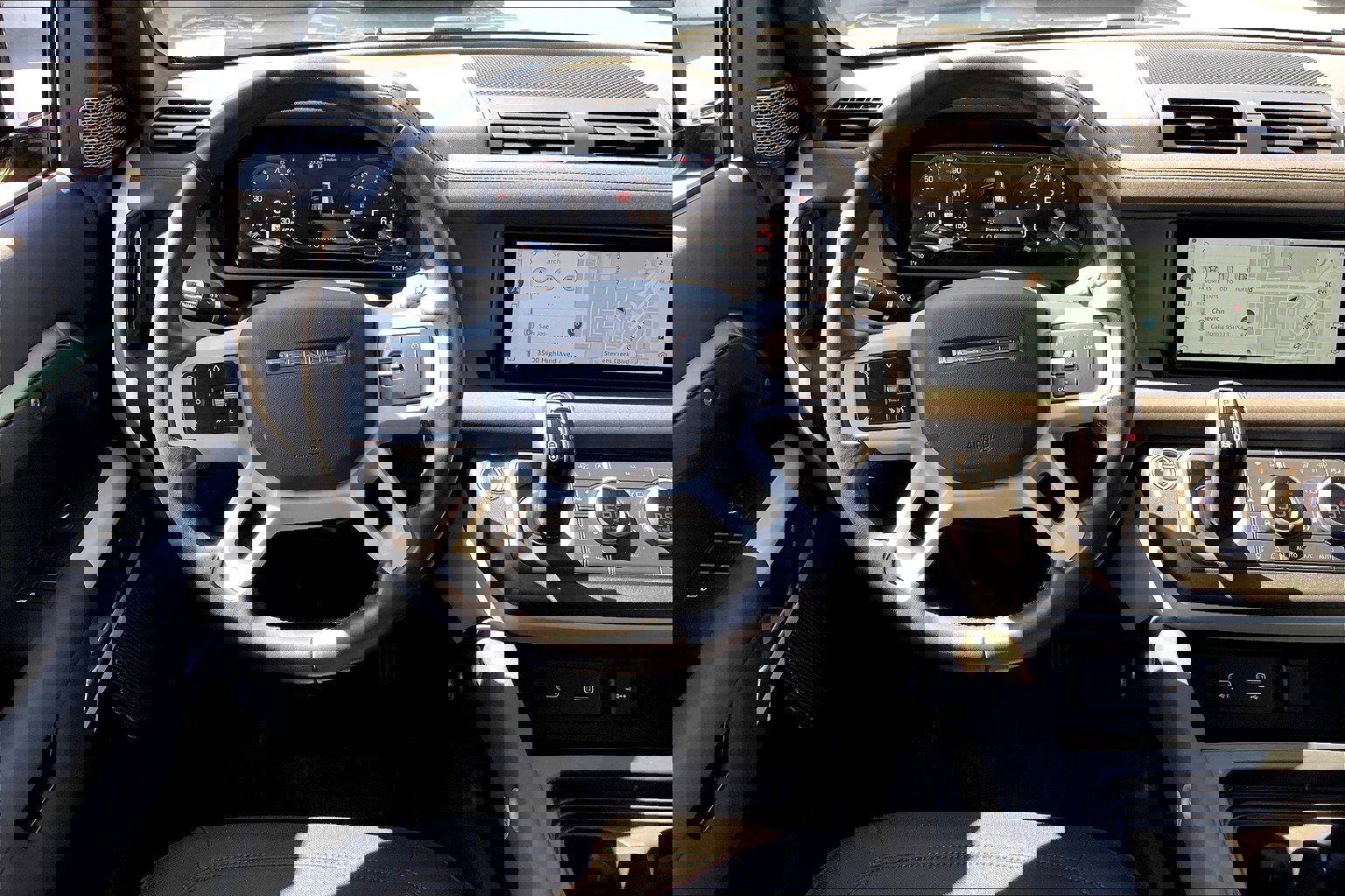 2021 Land Rover Defender 110 photo 5