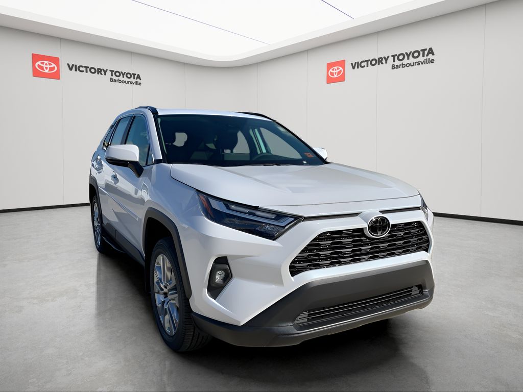 2025 Toyota RAV4 XLE Premium's photo