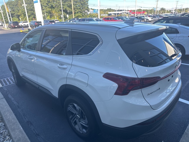 2023 Hyundai Santa Fe SE photo 4