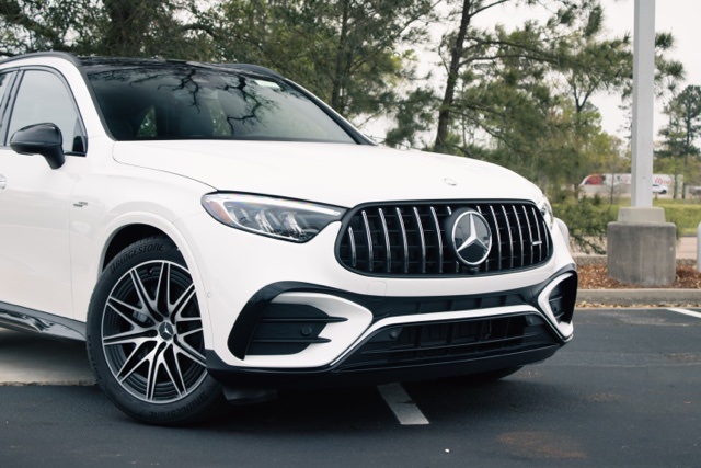 2025 Mercedes Benz GLC AMG 43 4MATIC photo 2