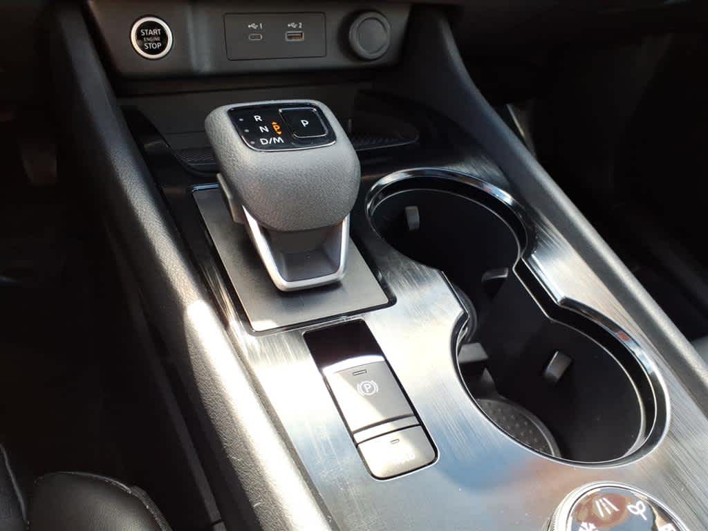 2022 Nissan Rogue SV photo 20