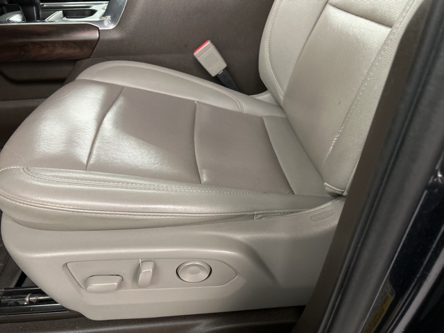 2022 Gmc Sierra 1500 SLT photo 6