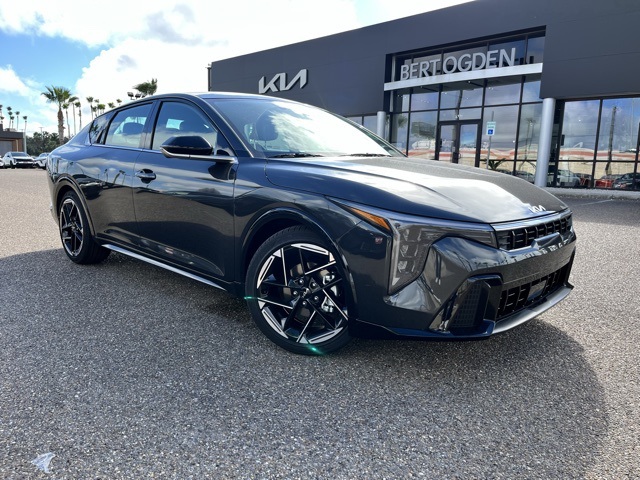 2025 Kia K4 GT-Line's photo