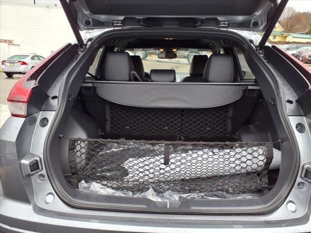2025 Mitsubishi Eclipse Cross SEL photo 4