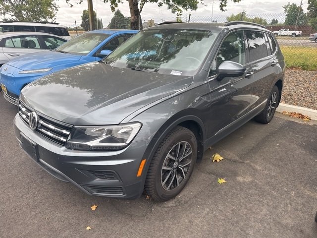 2021 Volkswagen Tiguan SE photo 2