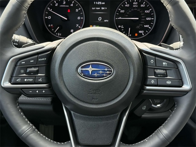 2025 Subaru Outback Touring XT photo 18
