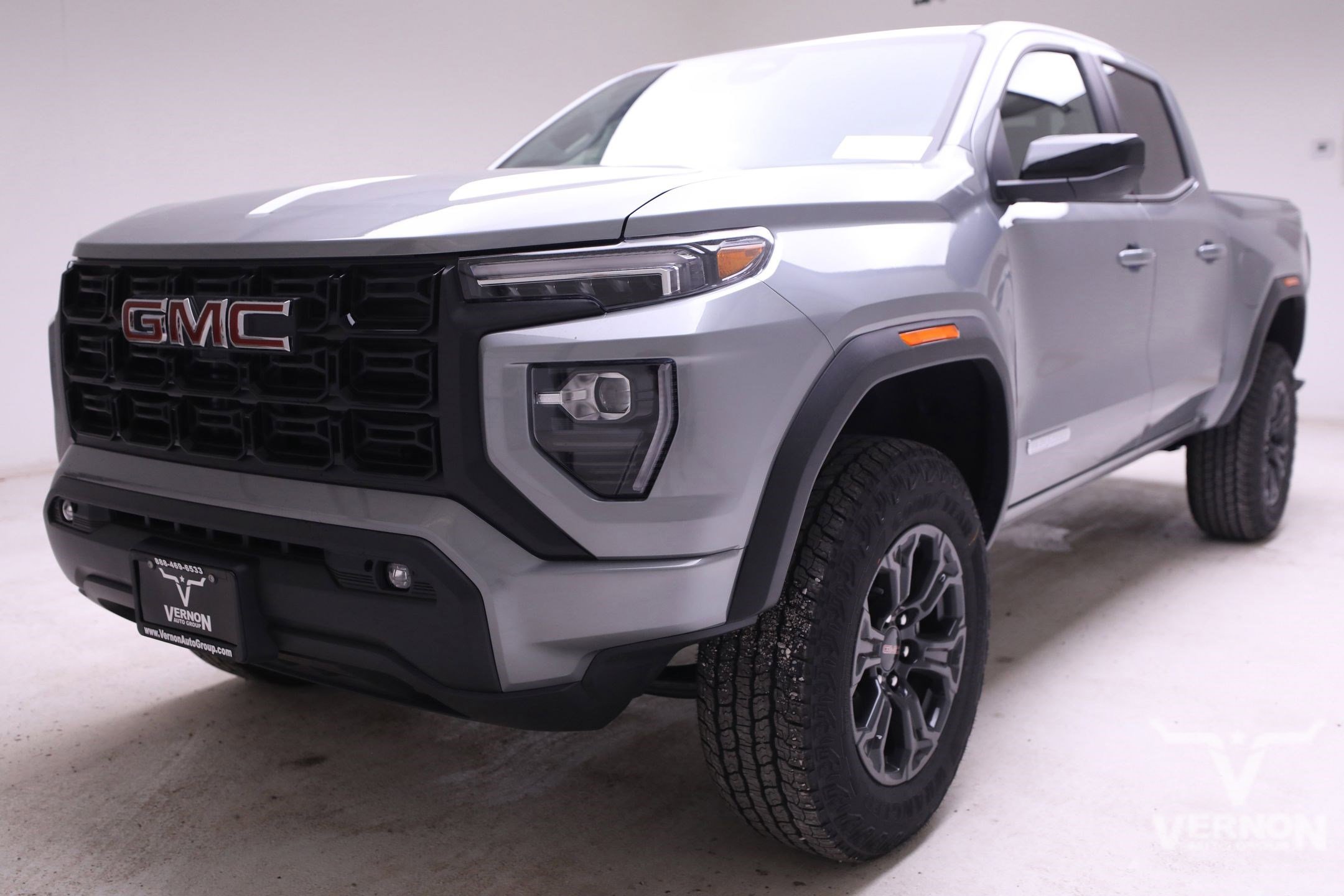 2025 GMC Canyon Elevation's photo