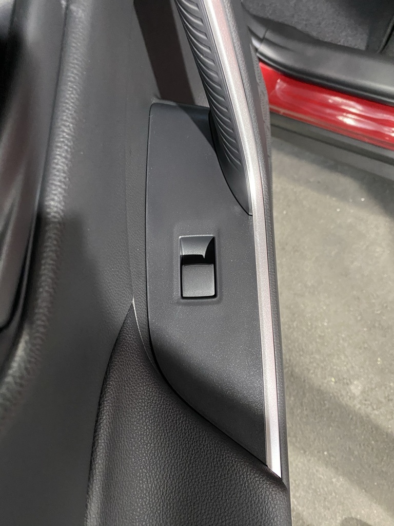2025 Toyota RAV4 LE photo 24