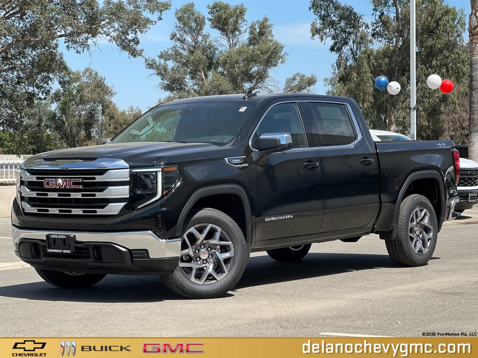 2025 GMC Sierra 1500 SLE's photo