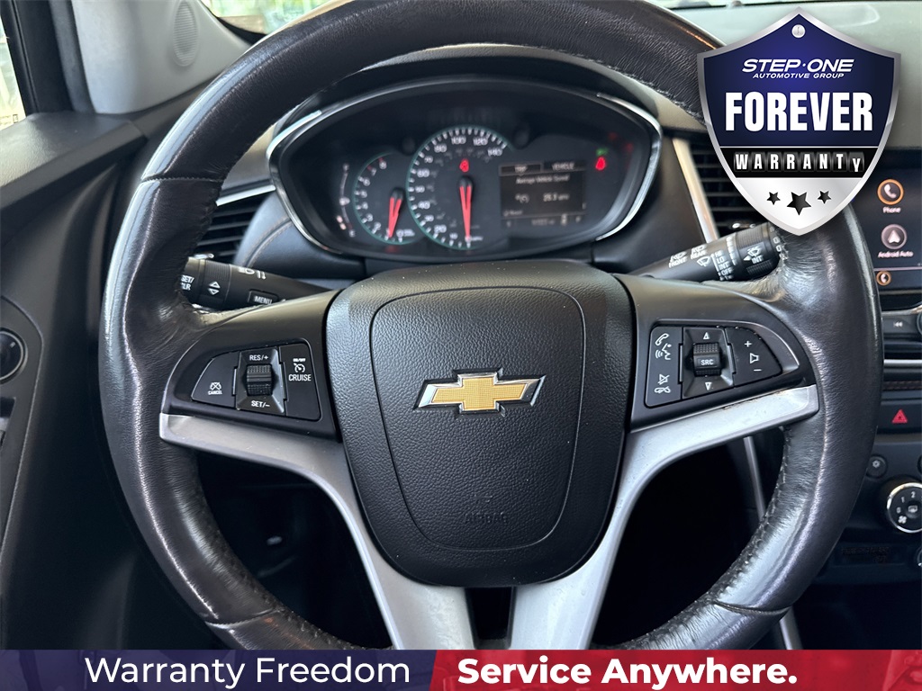 2022 Chevrolet Trax LT photo 14