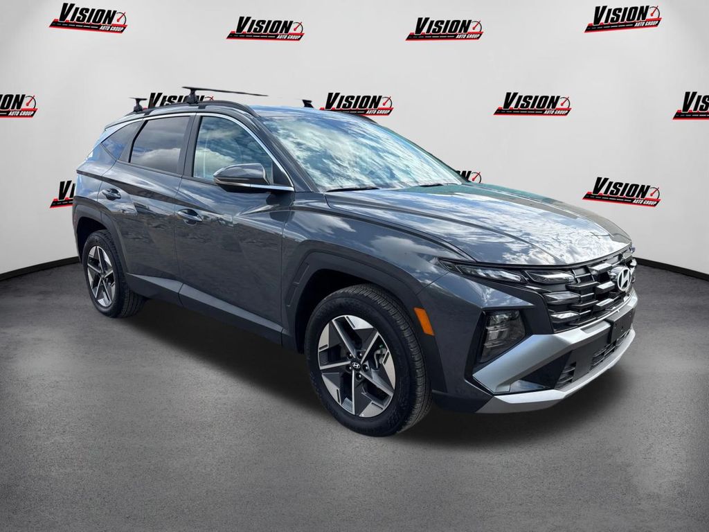 2025 Hyundai Tucson SEL Convenience photo 3