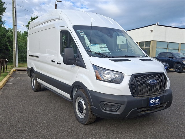 2025 Ford Transit photo 2