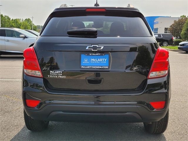 2022 Chevrolet Trax LT photo 3