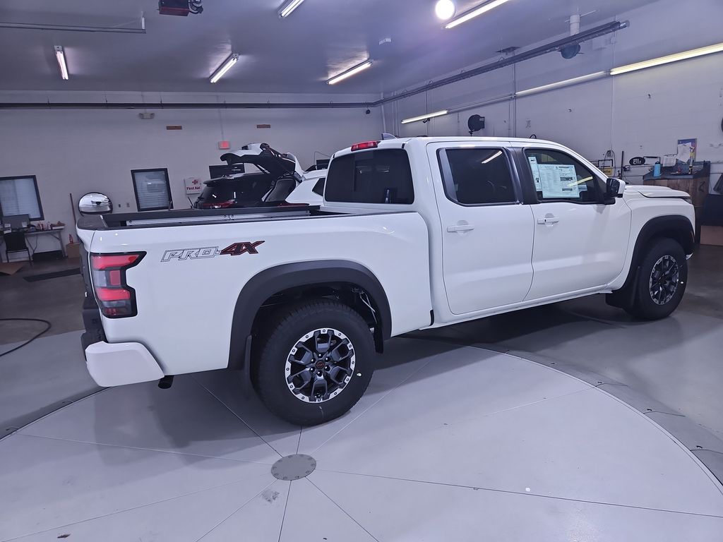 2026 Nissan Frontier PRO-4X photo 4