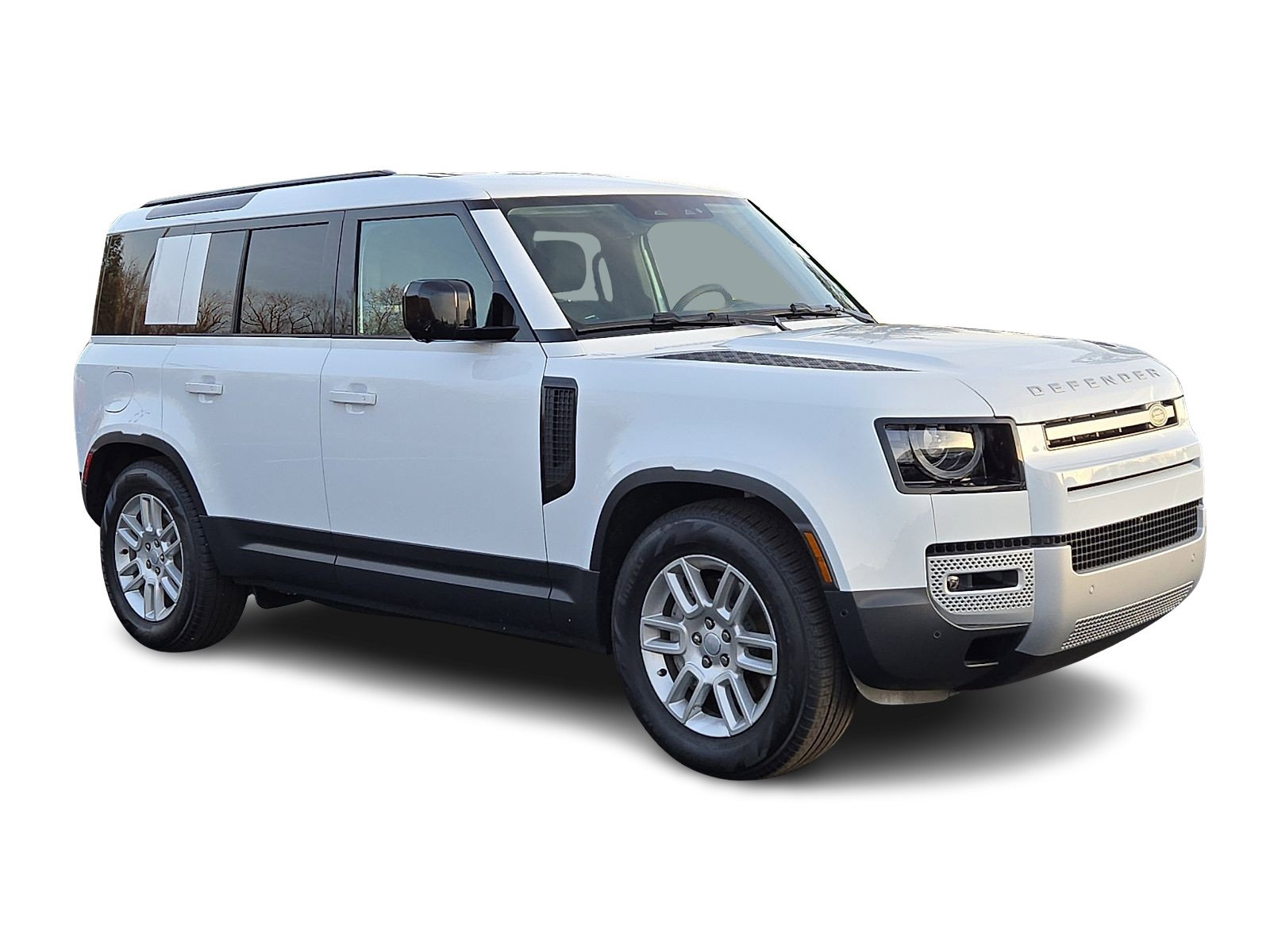 2025 Land Rover Defender 110 S photo 2