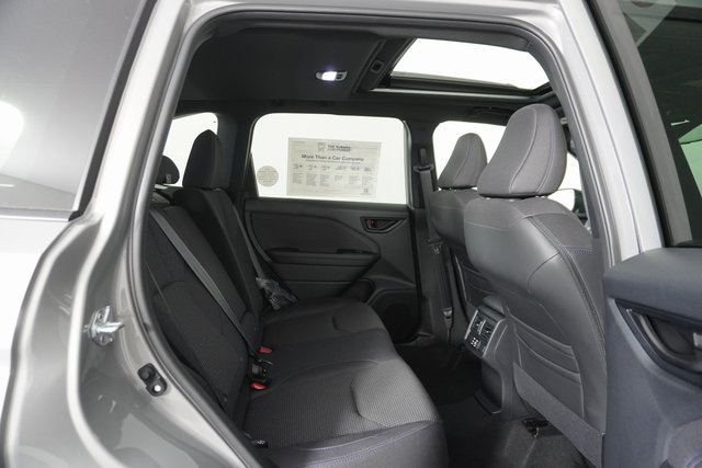 2025 Subaru Forester Premium photo 27