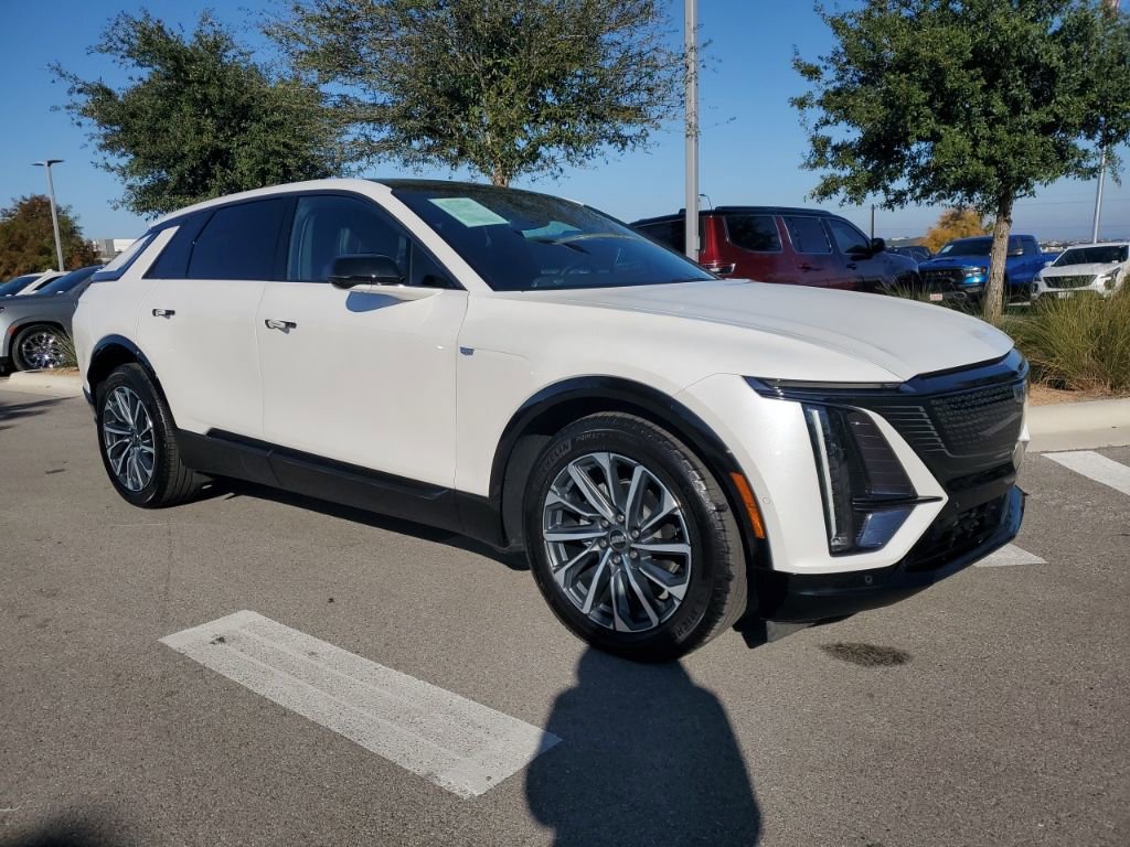 2024 Cadillac LYRIQ Sport 1's photo