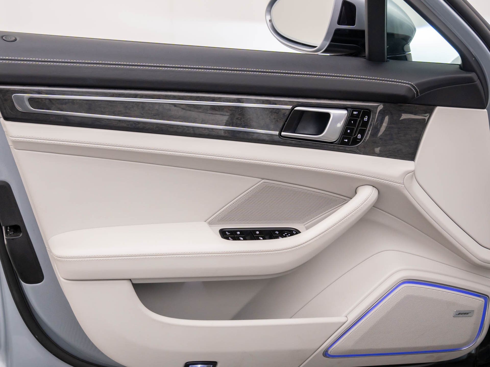 2020 Porsche Panamera 4 photo 14